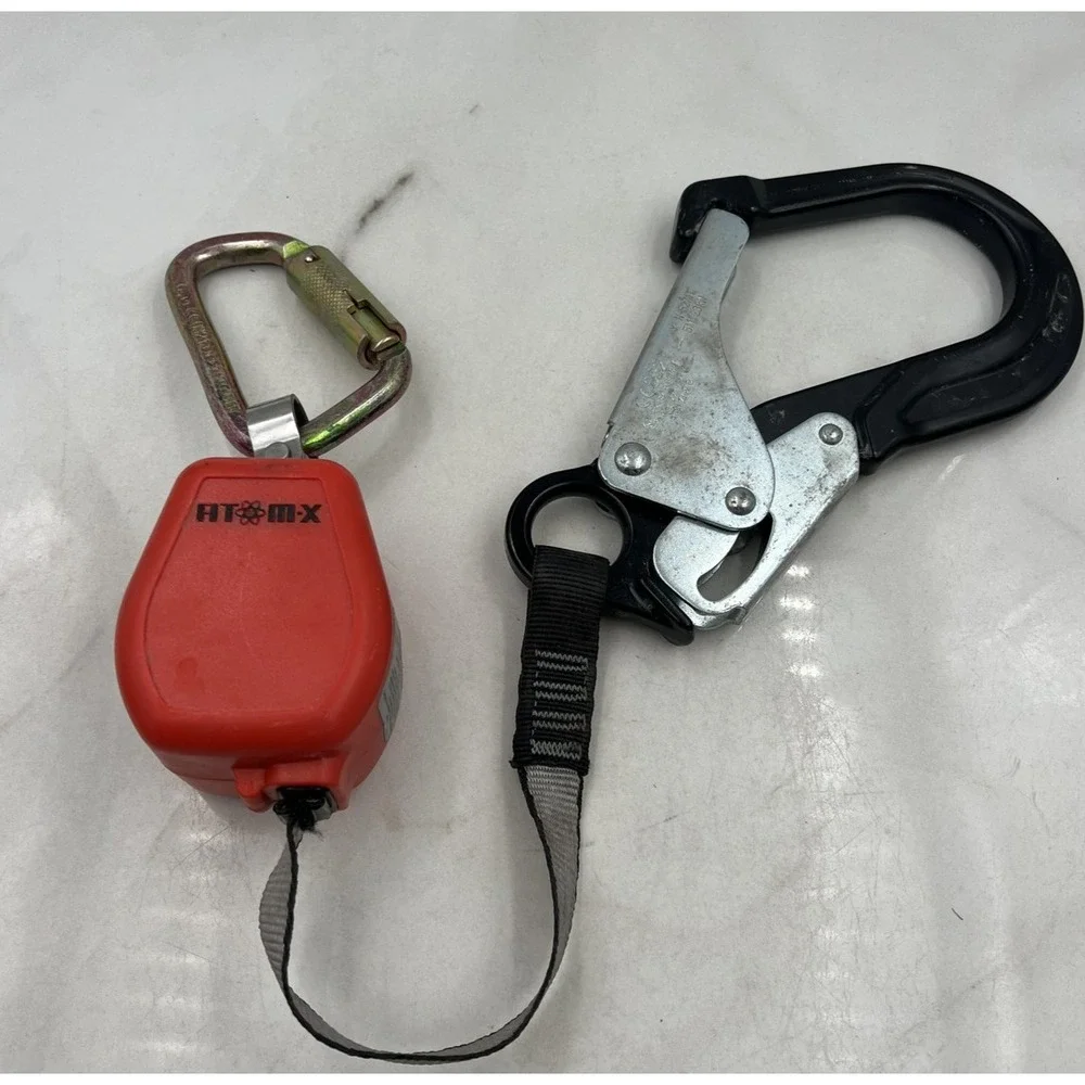 ATOM-Xtreme Checkmate Fall Arrester Retractable Lanyard 6ft Rebar Hook Harness C
